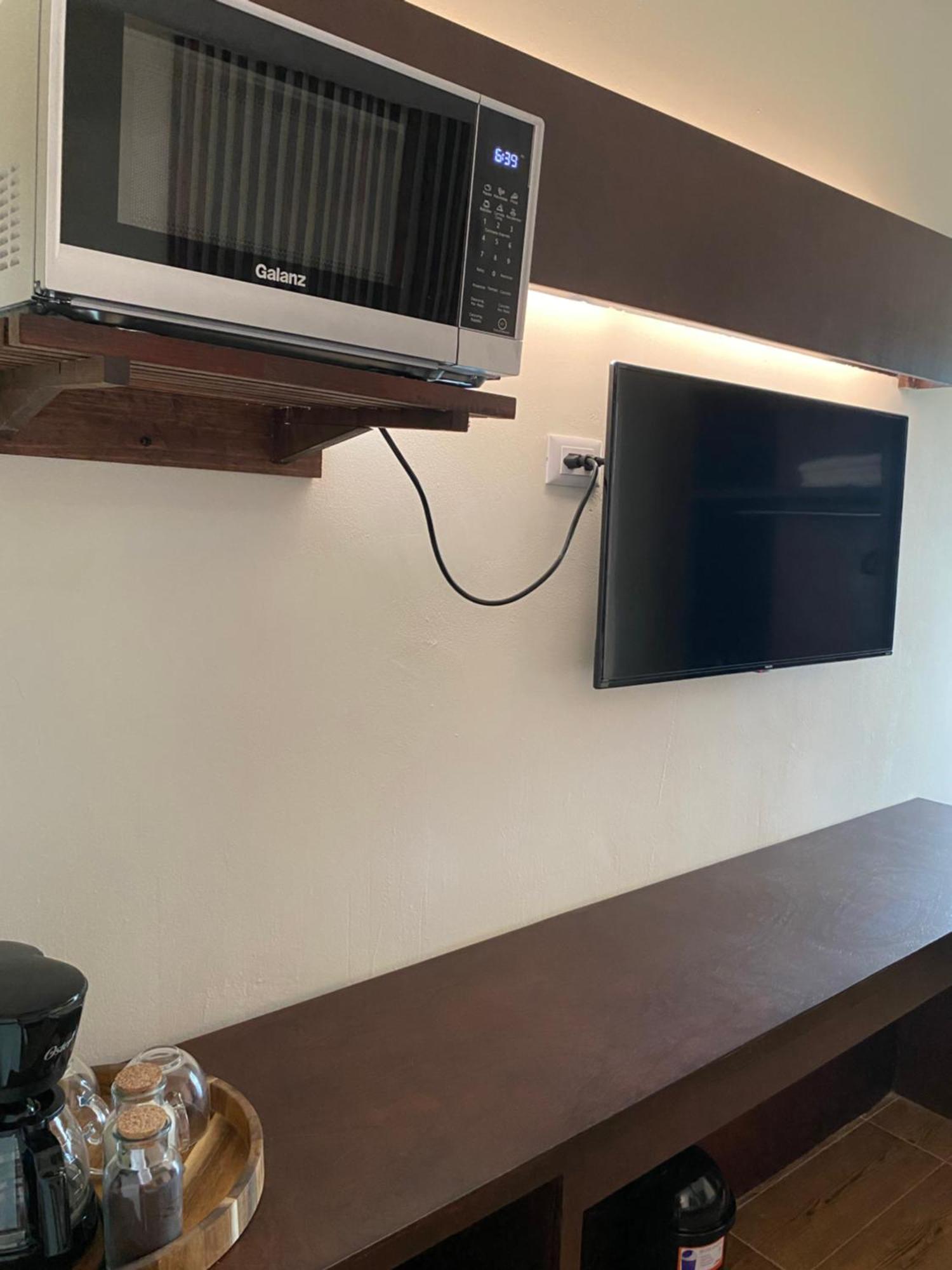Huasteca Em Suites Ciudad Valles Esterno foto